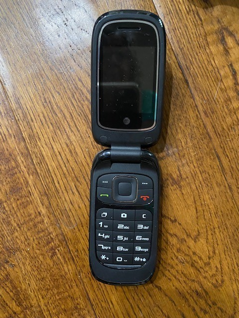 Vintage Mixed Bundle of Electronics...ALL UNTESTED