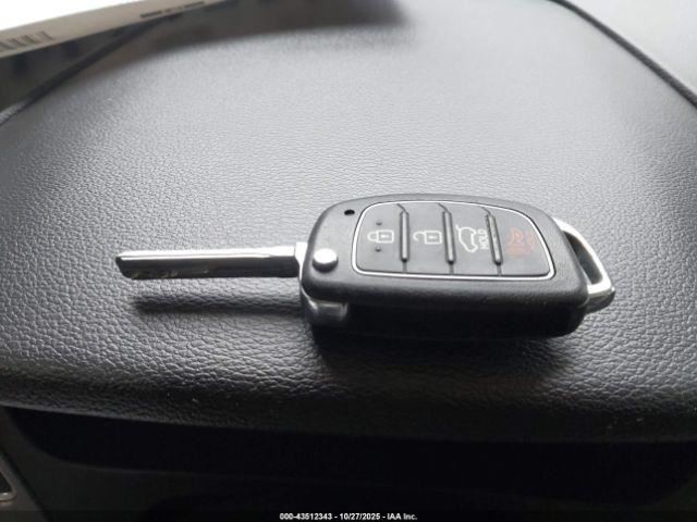 SONATA 2016 Glove Box 4896076