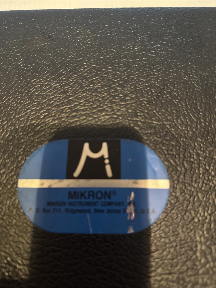Mikron M80B-2CPH Digital Infrared Thermometer w/documents