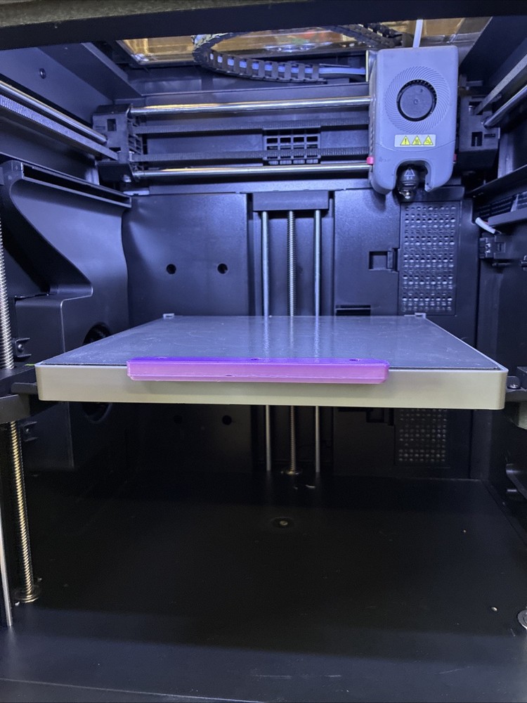 flashforge adventurer 5m pro 3d printer only Has Six Hours On It!!! Read ￼