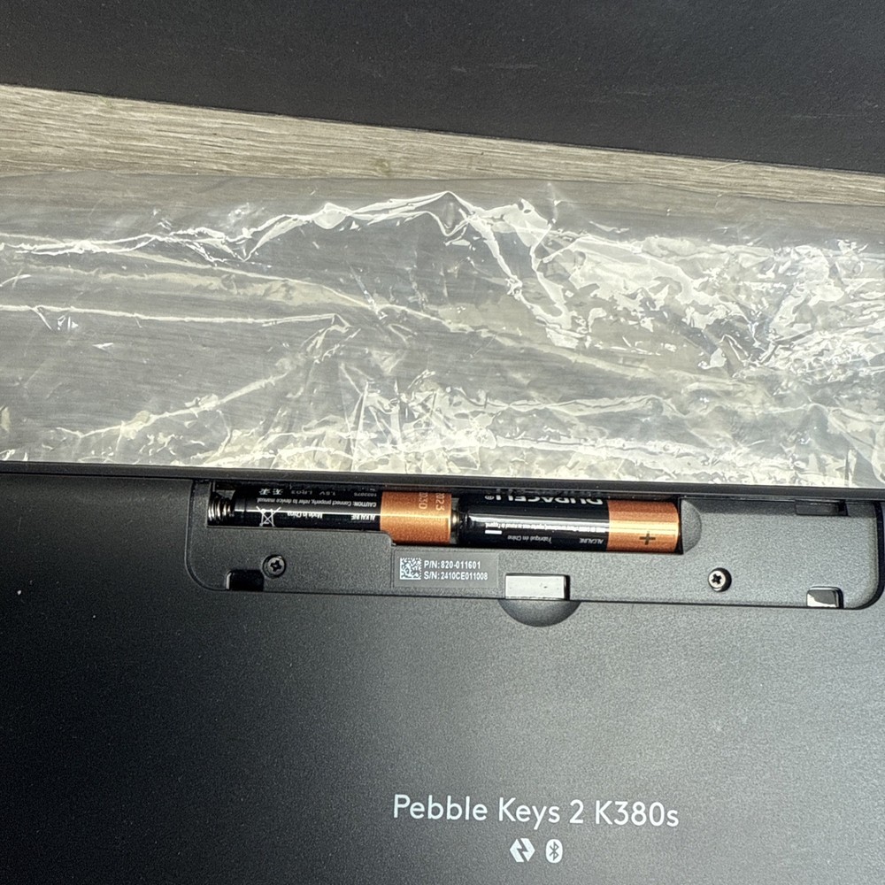 Logitech Pebble 2 Bluetooth Wireless Keyboard and Mouse Tonal Graphite K380s