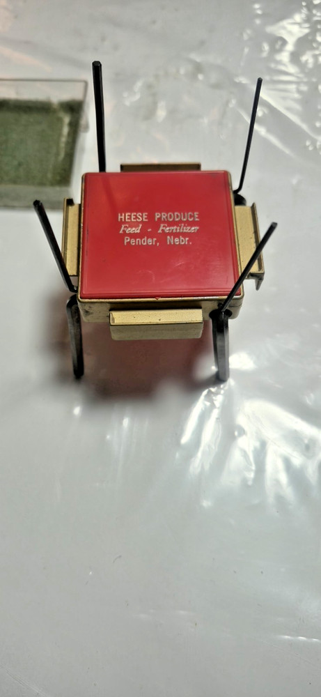Vintage Heese Feed & Fertilizer Alan Wrench Set
