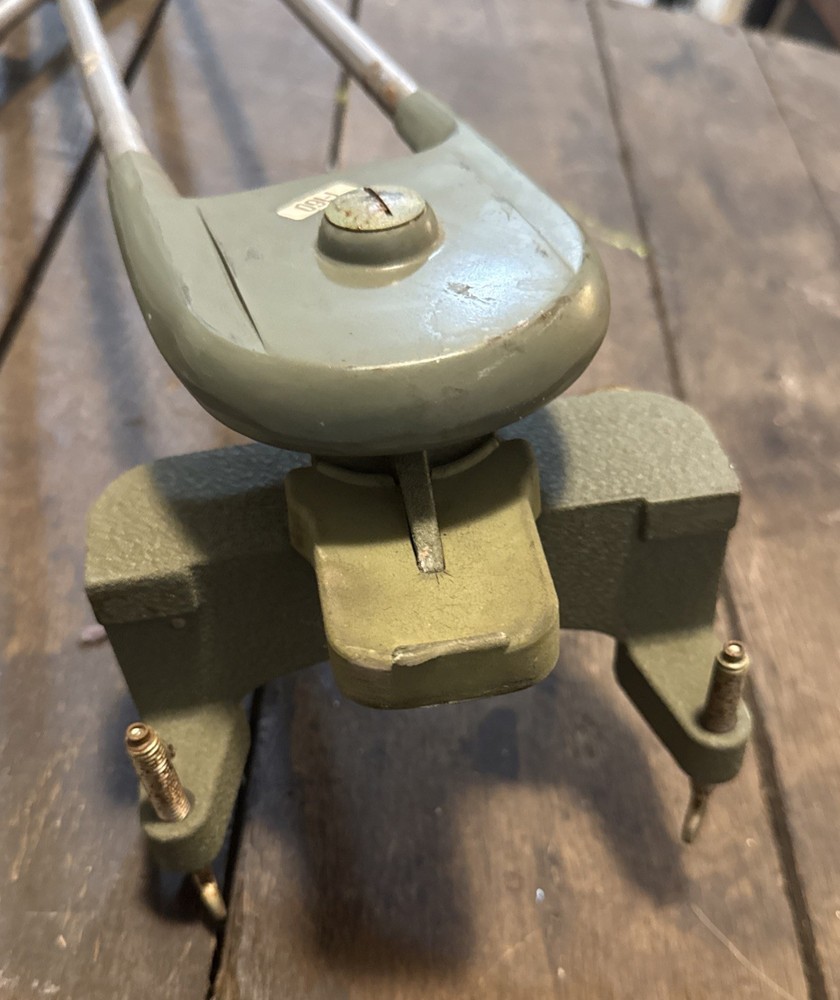 Vintage K & E Keuffel & Esser Paragon Drafting Arm