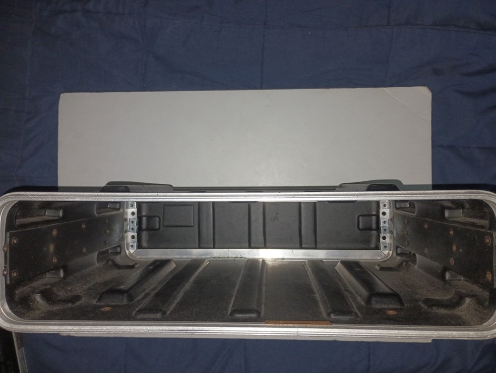 SKB 2U