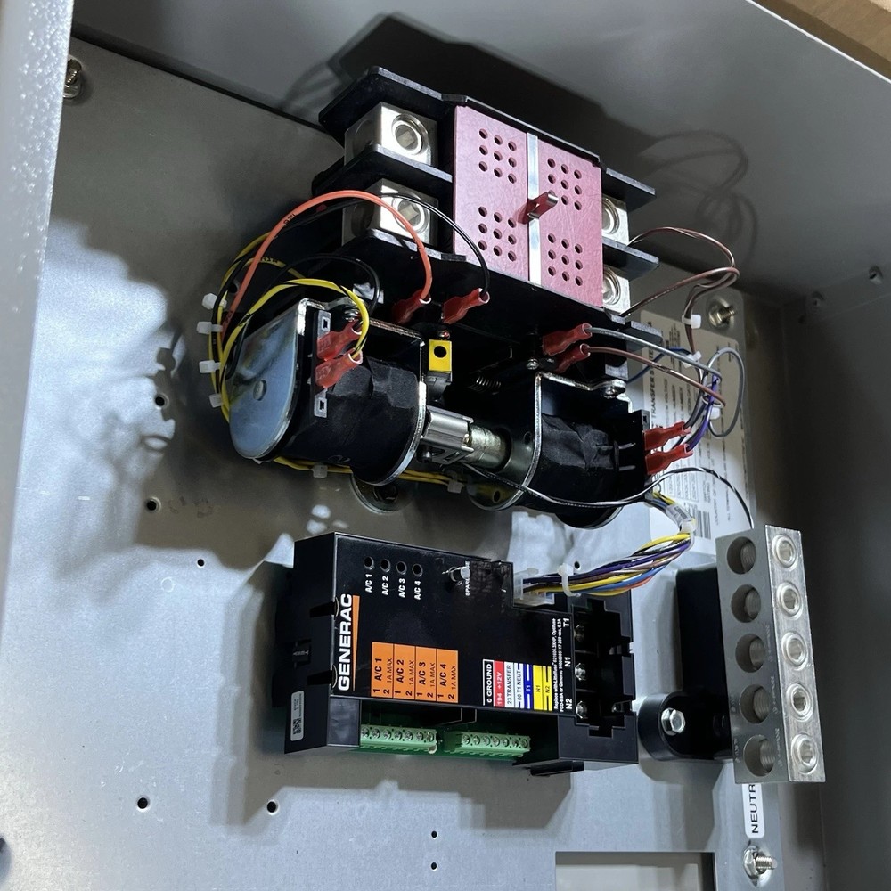 Generac RXSC200A3 Non-Service Rated 200 Amp Automatic Transfer Switch