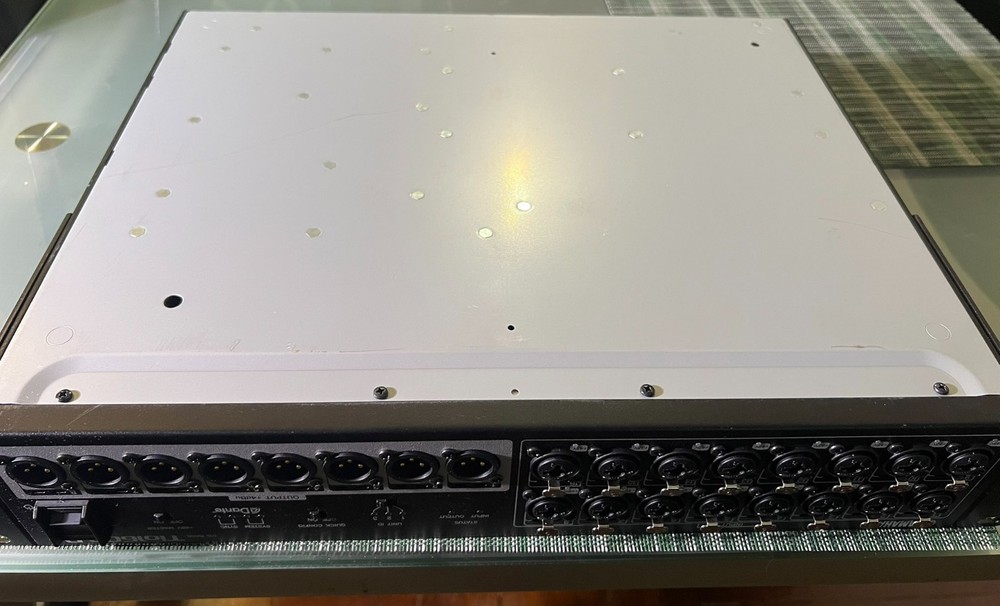 Yamaha TIO1608D Input Output Mixing Console Rack - USED - Untested - Powers on