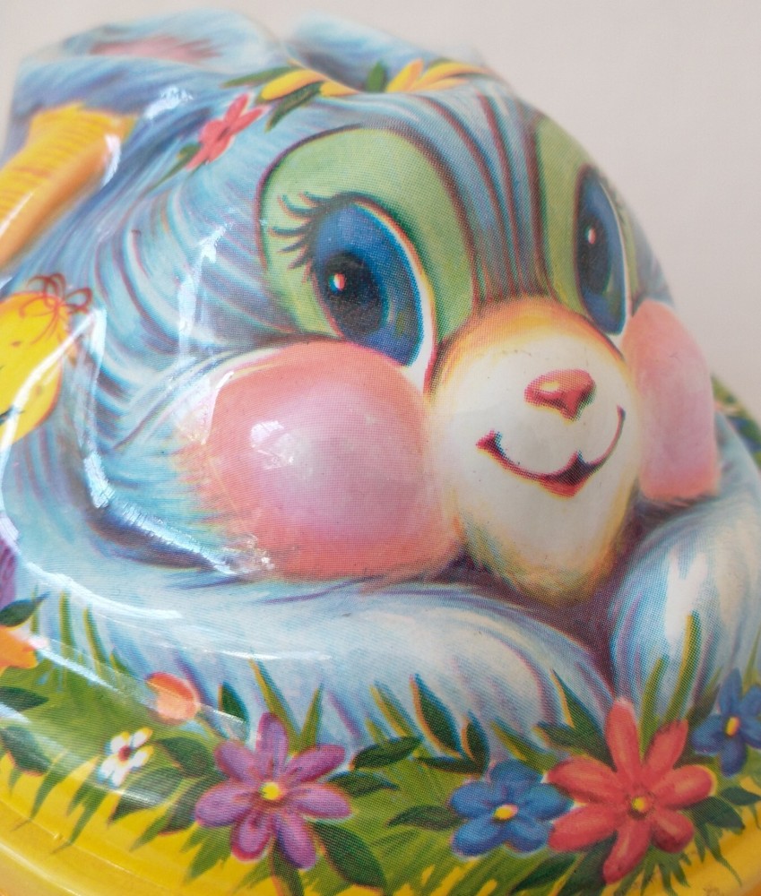 Vtg Plastic Litho-Style Easter Basket Bunny Candy Container w/ Lid-Molded Box