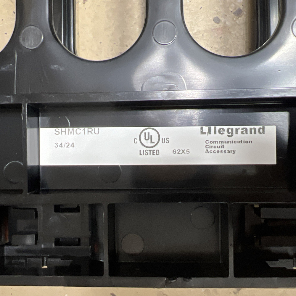 Legrand SHMC1RU Cable MGR