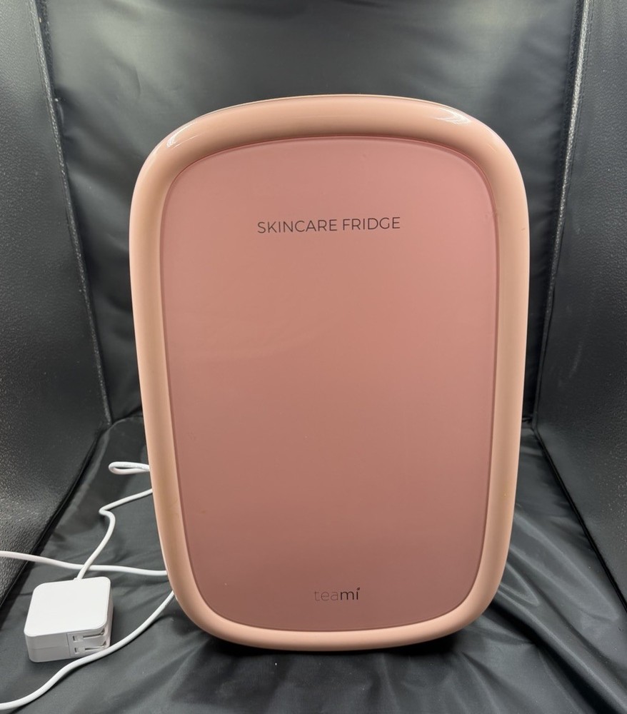 Teami Luxe Mini Beauty Refrigerator