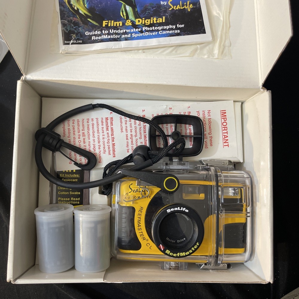 SEALIFE REEFMASTER CL SL520 UNDERWATER CAMERA KIT ACCESSORIES.. TESTED