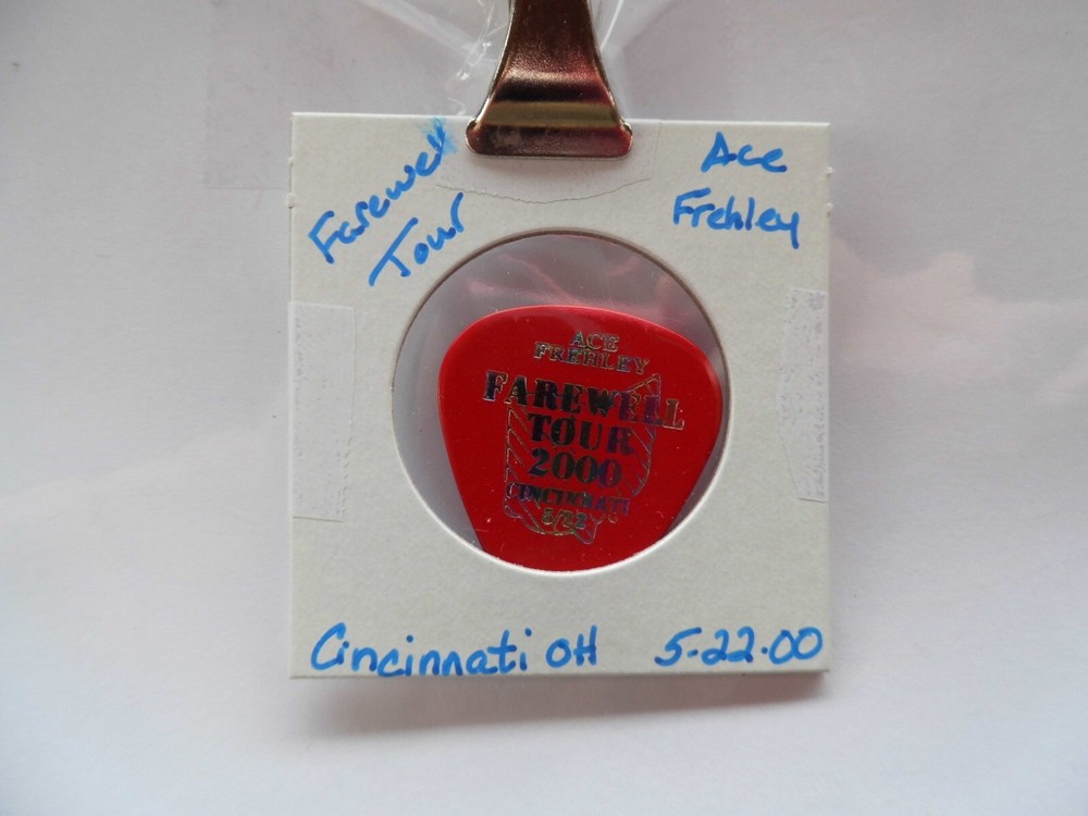 KISS ACE FREHLEY 5/22/00 GUITAR PICK~READ DESCRIPTION #5/7