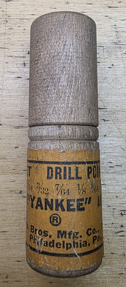 4 Yankee Drill Points in a Cork Case