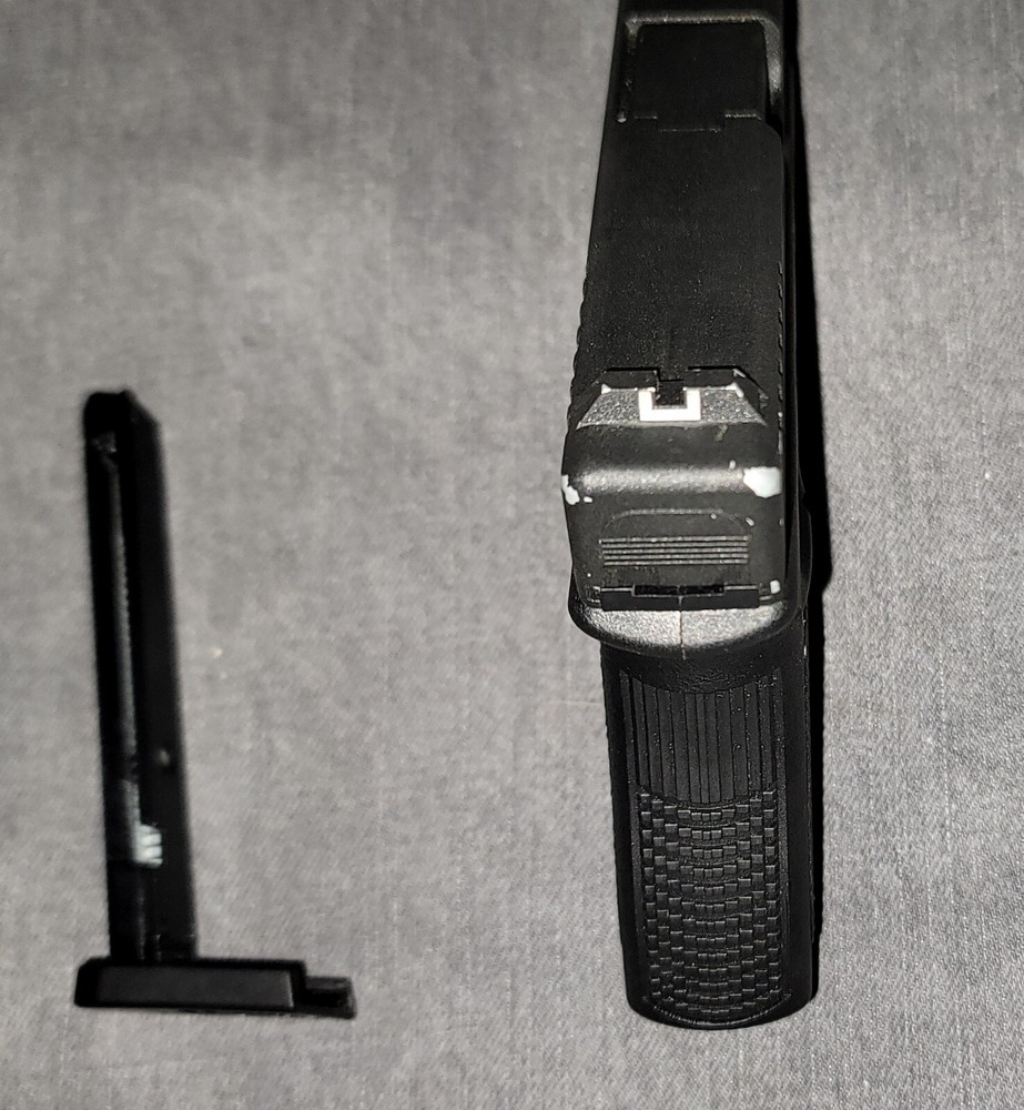 Umarex Glock 19 BB CO2 Pistol GUW019, Extras