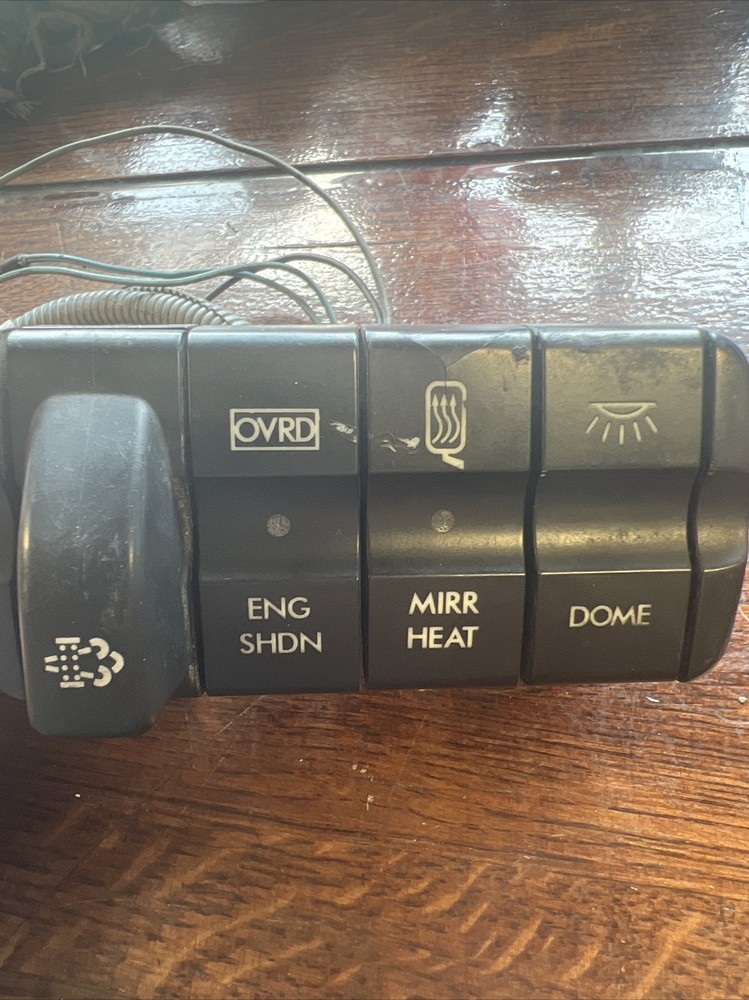 A06-60973-000 3320.9101 OEM Switch Panel #112