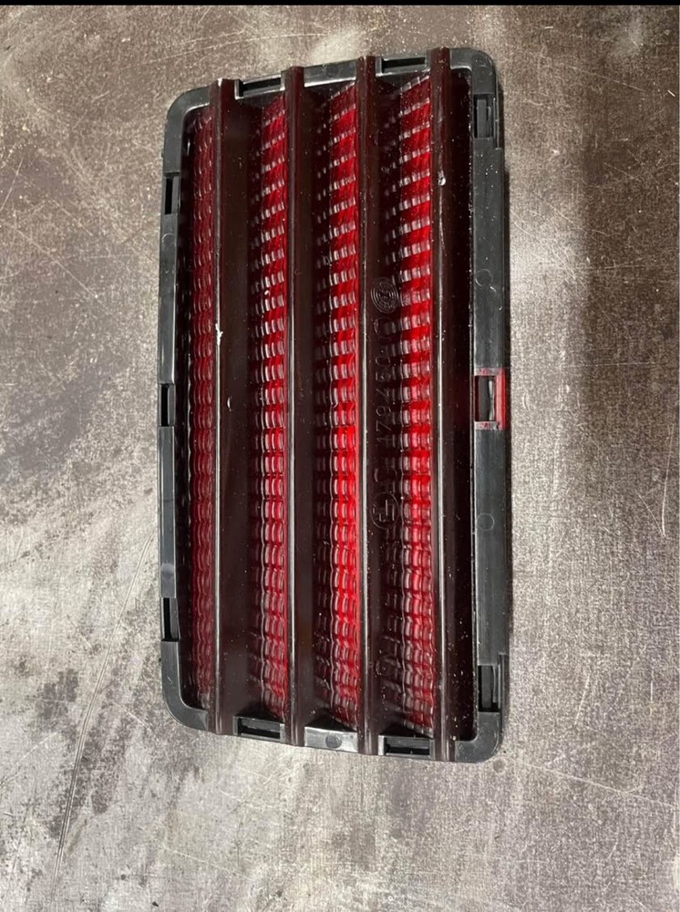 W124 300TE WAGON THIRD BRAKE LIGHT 1248200656 E320 LENSE ONLY.