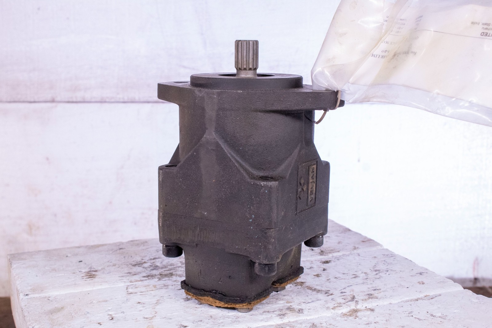 Veljan VM4C-055-3N00-A102 Hydraulic Pump