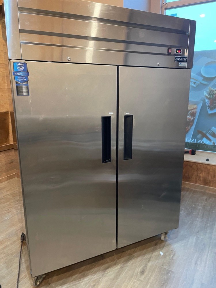 Duker Freezer