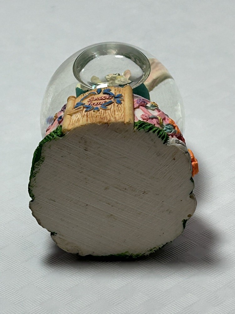 Vintage Easter 3” Rabbit Bunny Snow Globe