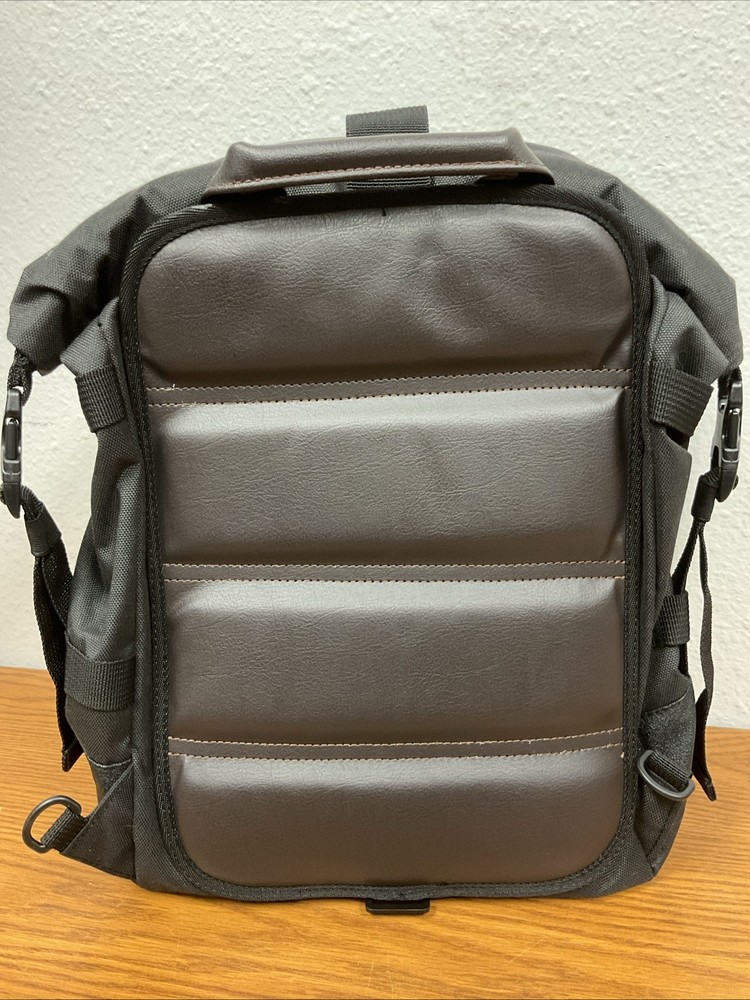 Givi CRM101 Waterproof 18 Liter Backpack / Saddlebag Missing Tie Down Straps