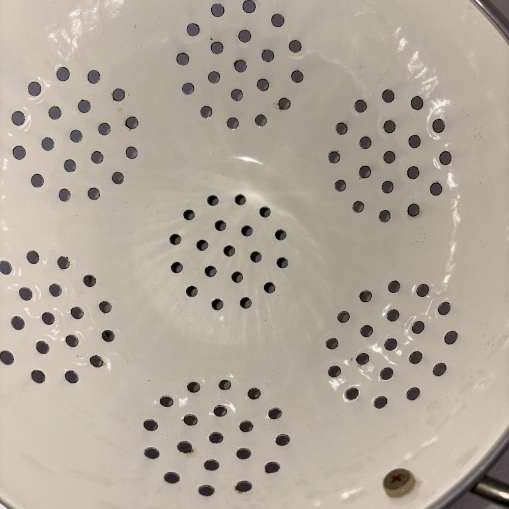 Kobe Colander, Floral Pattern , JC Penney