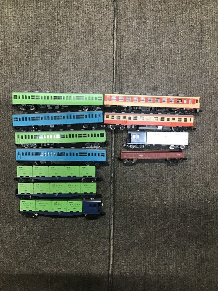 Railway model N gauge set summary
