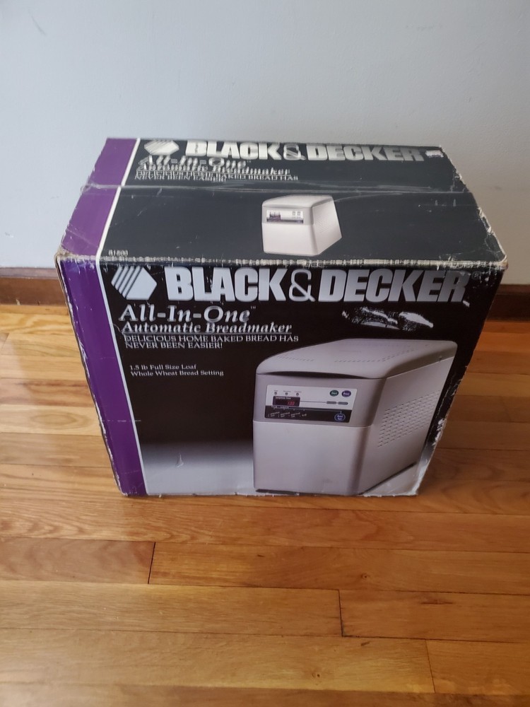 Black & Decker Model B1500 All-In-One Deluxe Automatic Breadmaker