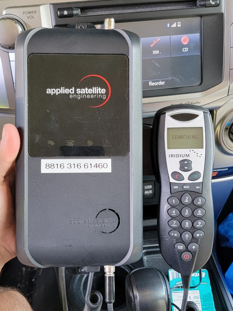 Applied Satellite Engineering ASE-MC08 Comcenter II/300 W/ DPL Handset