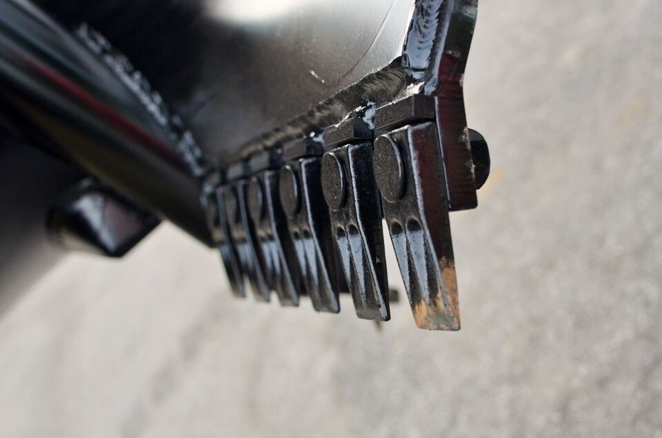 Lowe SQ-30H Skid Steer Auger Bit 30" Diameter, 2" Hex Shaft Collar, 48" Tall