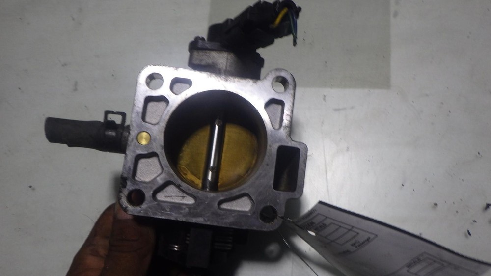 06 KIA RIO Throttle Body