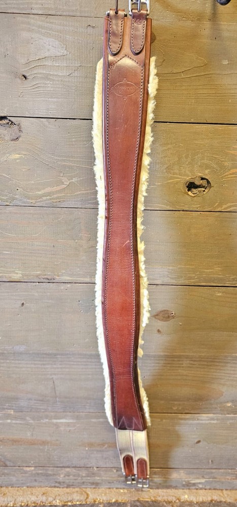 Edgewood 44" Single End Elastic Girth - Sheepskin