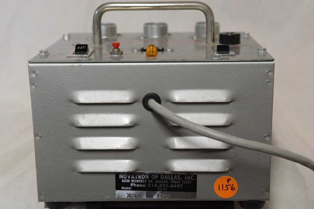 Novatron 220 Power Pack Flash Complete w/Cord Tested Working