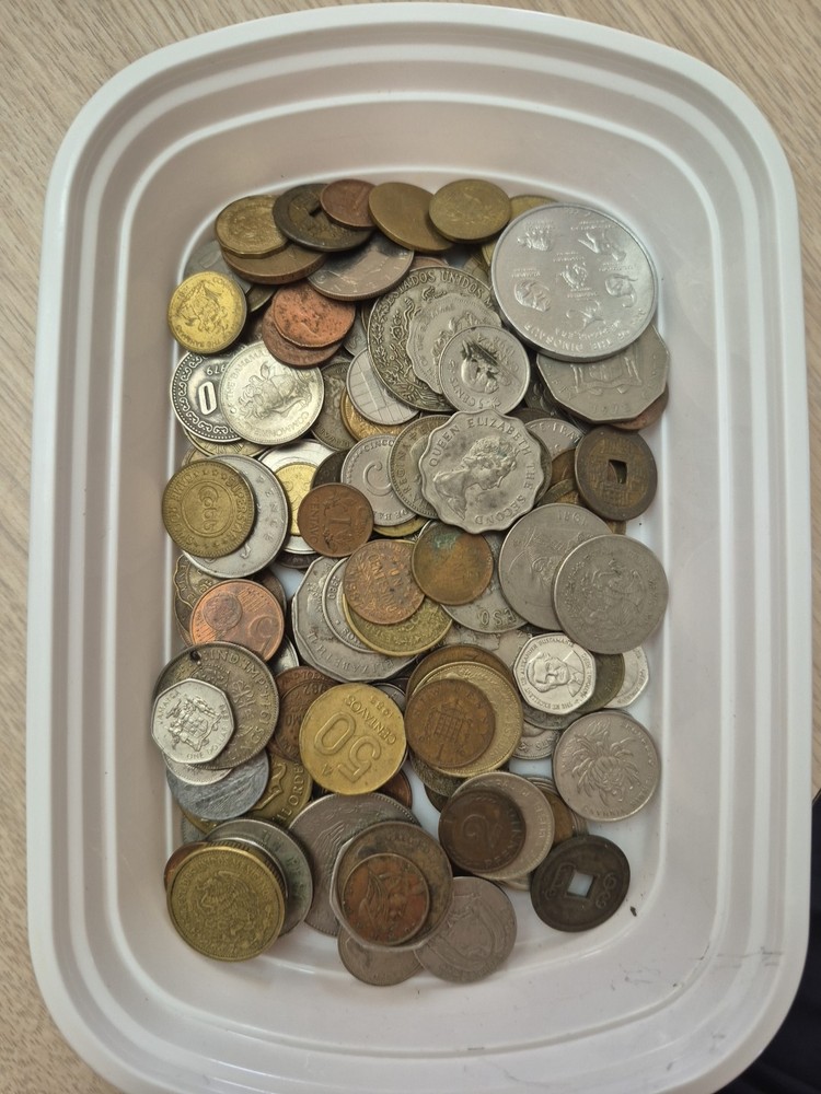 155 Foreign Coins Many Countries Some Coins Values $8+