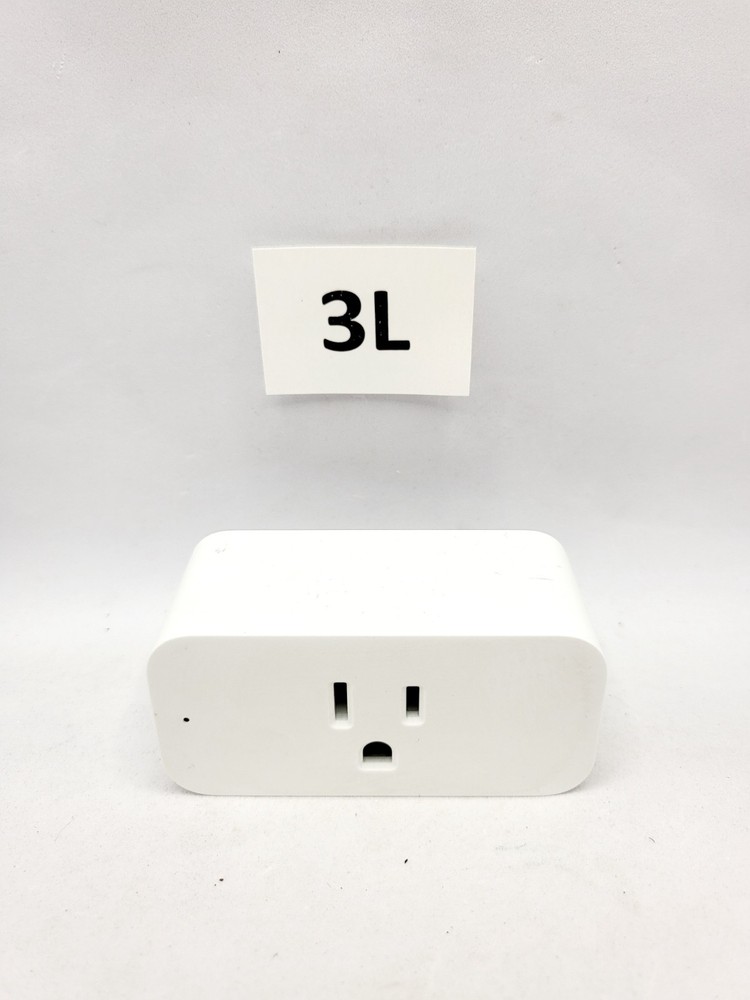 Used - Amazon Alexa Smart Plug C2YY37 - White