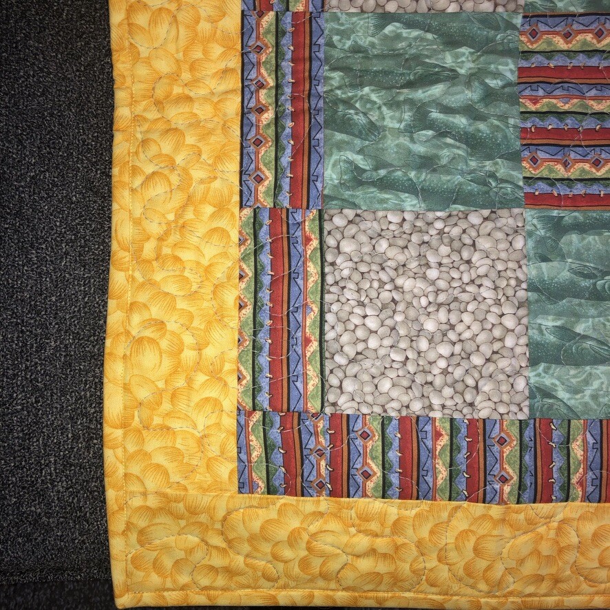 Handmade Patchwork Lap Quilt 34"x47" Multicolor Fish Pebbles Aztec Geometric EUC