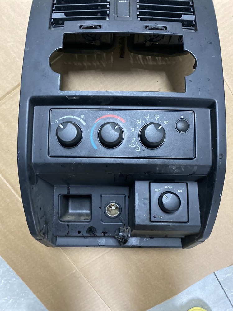 11 DODGE DAKOTA MANUAL HEATER AC TEMPERATURE CLIMATE CONTROL PANEL SWITCHBS5