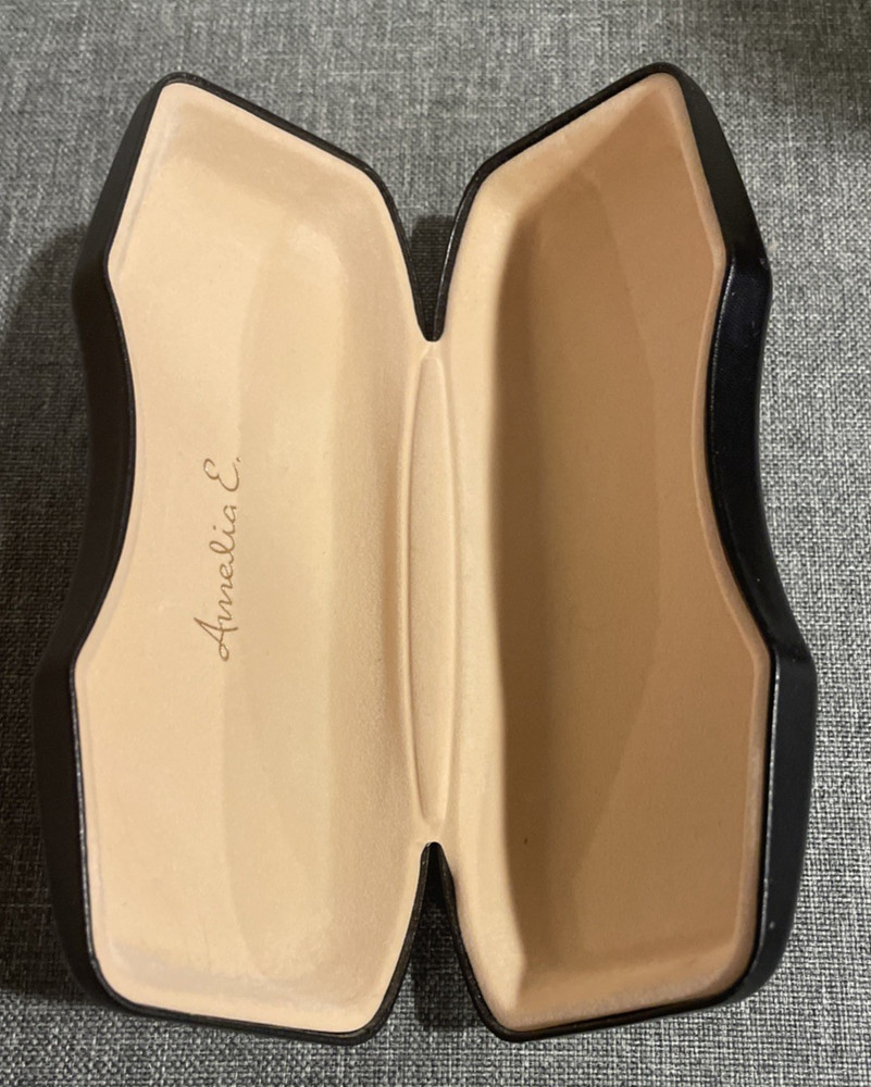Amelia E. EYEGLASS CASE USED