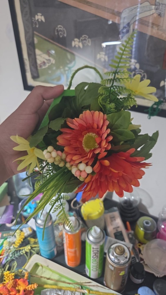 Fall Honeycomb Decretive Flower Frame