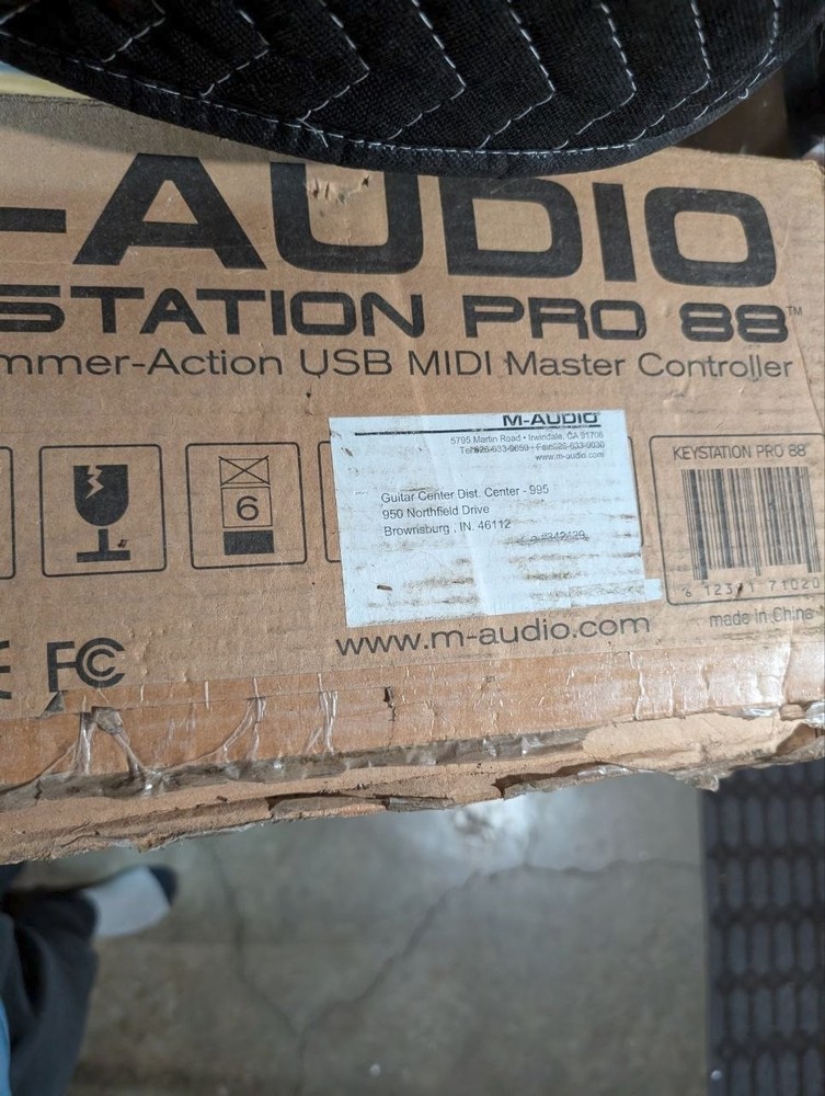 M-Audio Keystation Pro 88 Midi Controller Great Condition