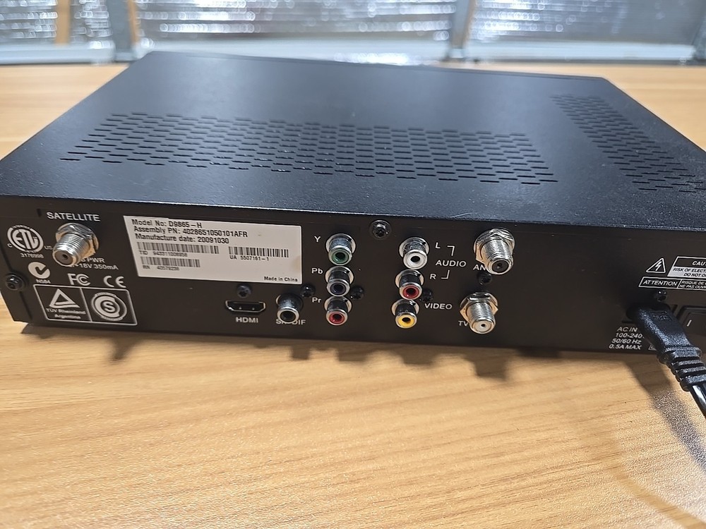 Cisco D9865-D Satellite Receiver - No Remote