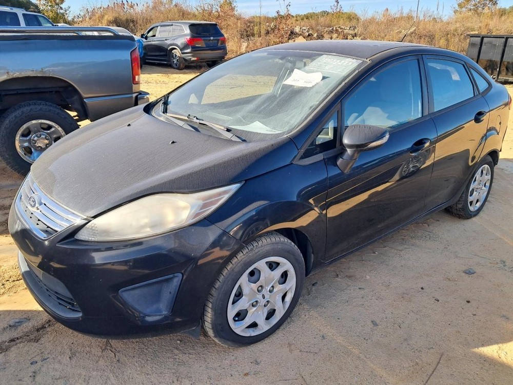 FIESTA 2013 Glove Box 4844568