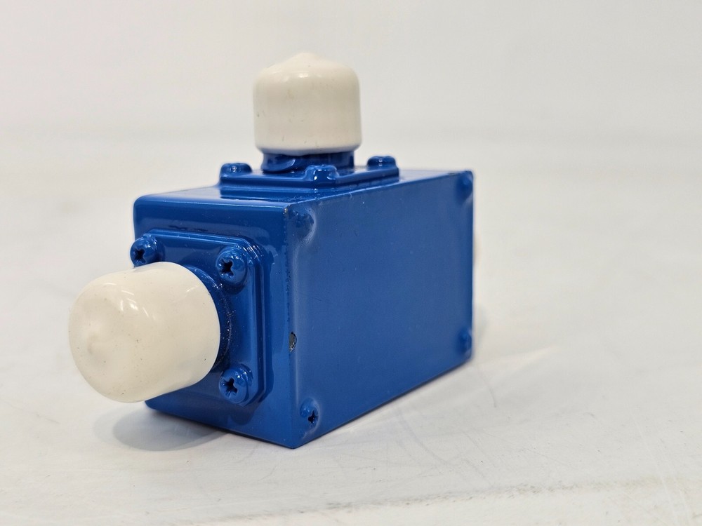 TELEWAVE TS-1580 Cross-Band Coupler