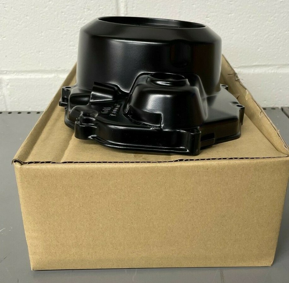 1987-2006 Yamaha Banshee 350 Right Crankcase Cover OEM 2GU-15421-00-00