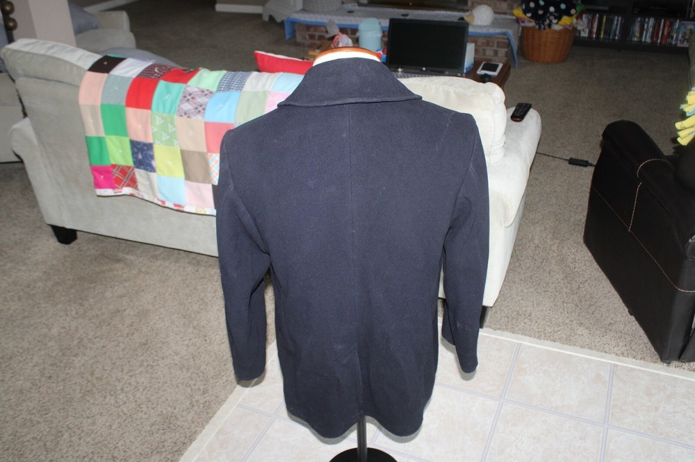 WW2 US Navy Pea Coat, Size Small/Medium FREE SHIPPING !!!!!!