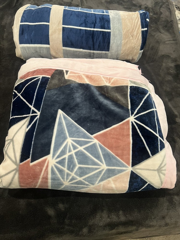 Warm 3 Piece Bed Sheet Set King Size.