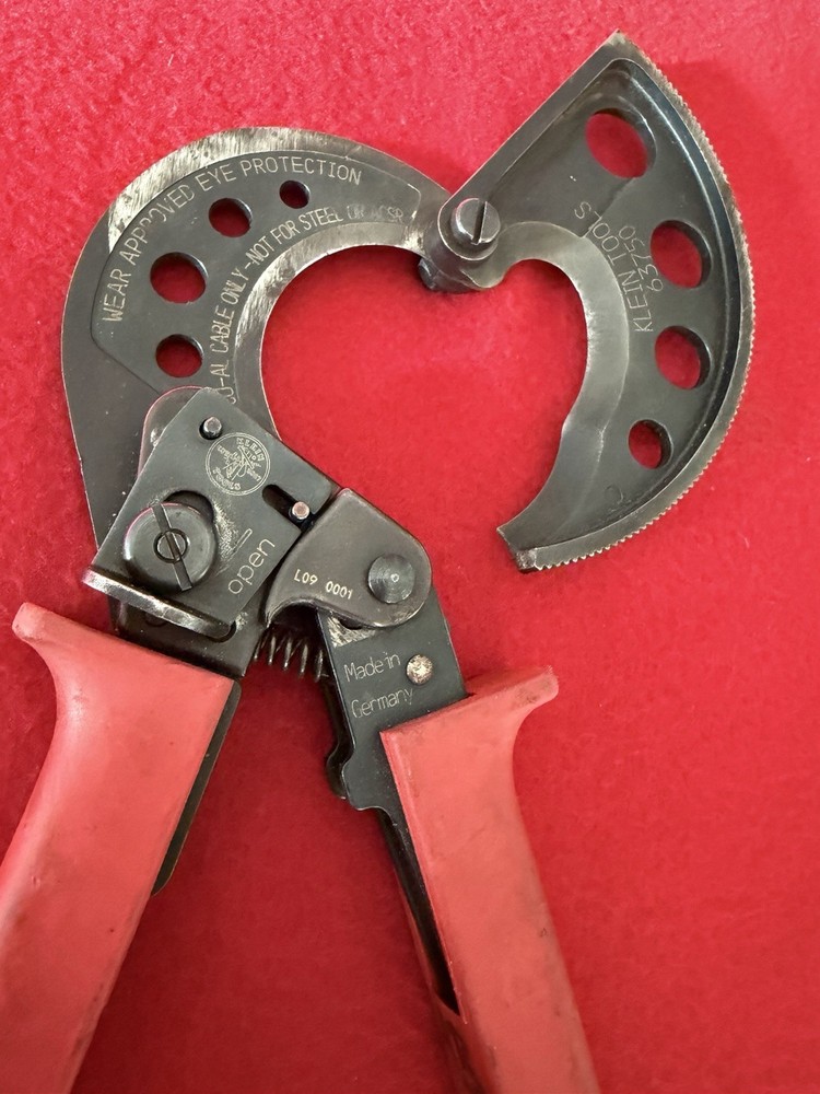 Klein Tools #63750 Ratcheting Cable Cutter (broken Tip)