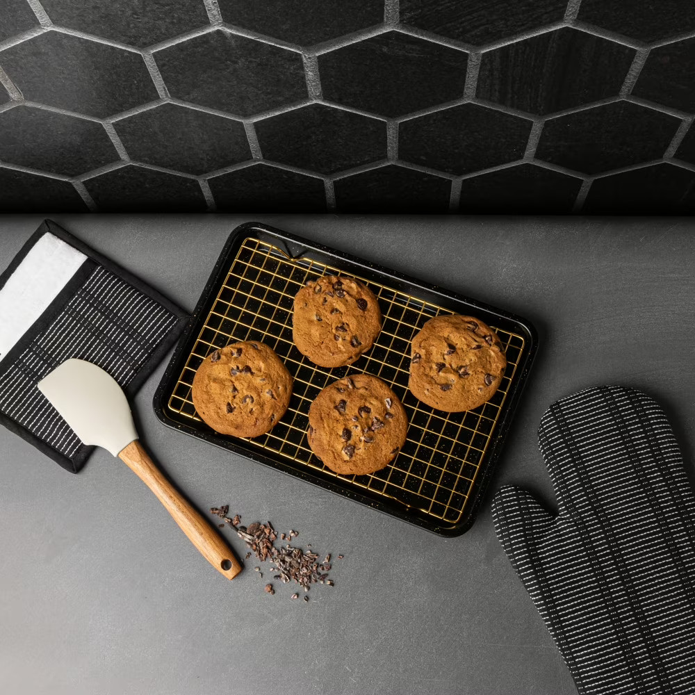 Thyme & Table Non-Stick Rectangle Baking Sheet with Gold Cooling Rack - Black