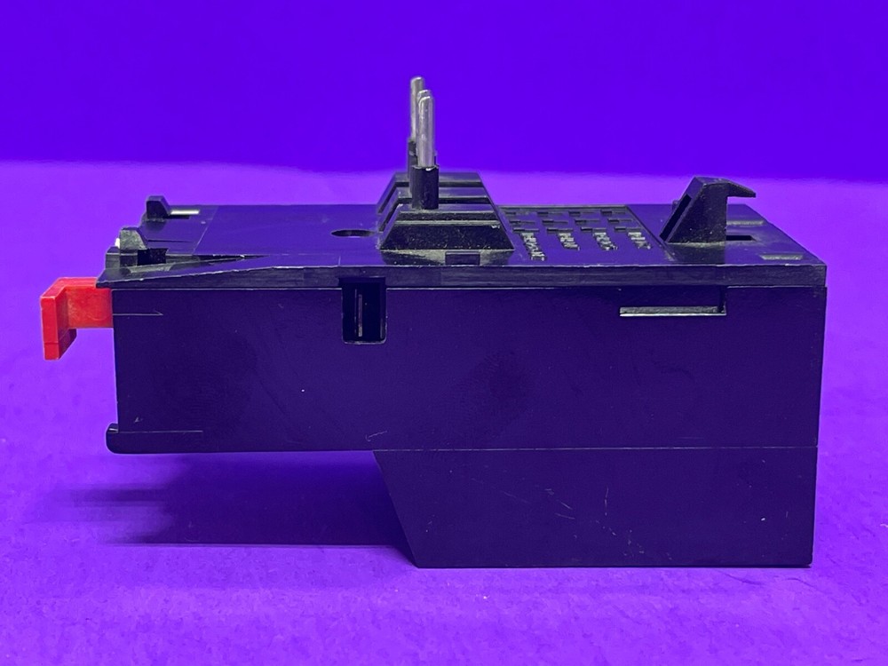 Telemecanique LR-D09 307 Solid State Relay 1.6-2.5 A