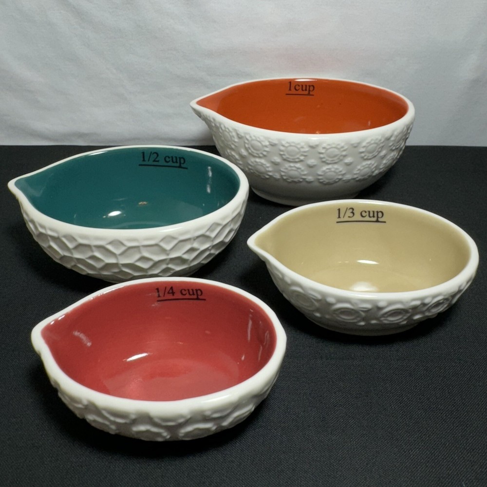 Threshold 4 Nesting Measuring Cups With Pour Spout Stoneware