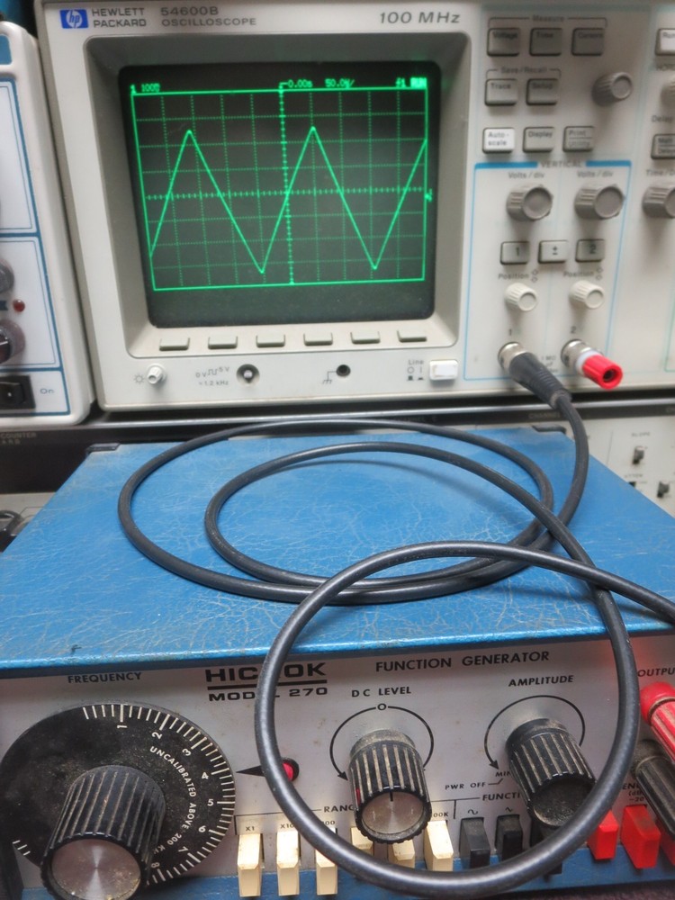 HICKOK Model 270 Function Generator Manual and Schematic tested by Eddie Mikells