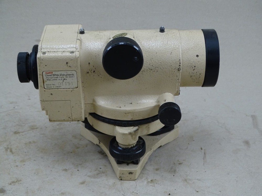 David White Automatic Level w/ Case , AL8-22M